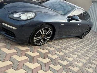 2014 Porsche Panamera