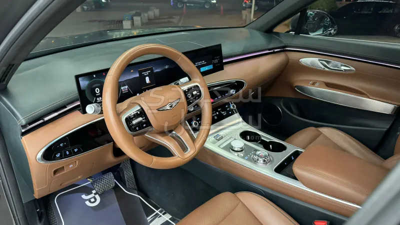 2025 جينيسيس جي في 70