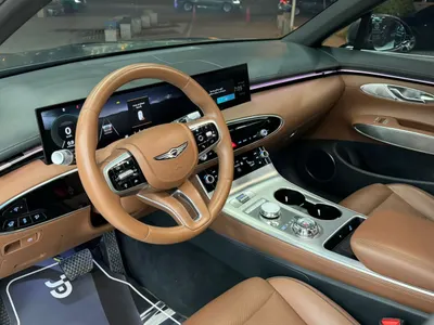 2025 جينيسيس جي في 70