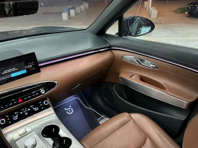 2025 جينيسيس جي في 70