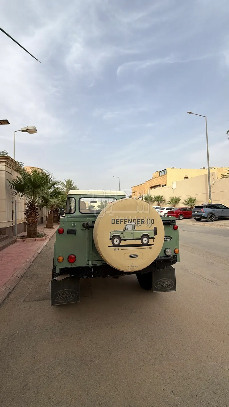 2000 Land Rover Defender 110