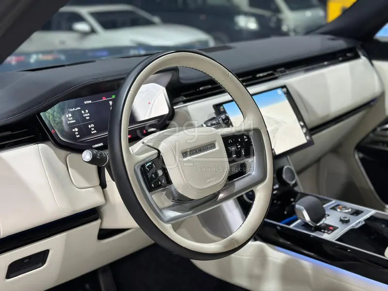 2023 Land Rover Range Rover HSE