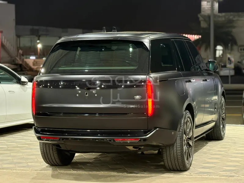 2023 Land Rover Range Rover HSE