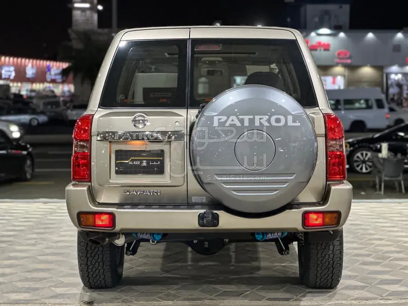 2023 Nissan Patrol Safari