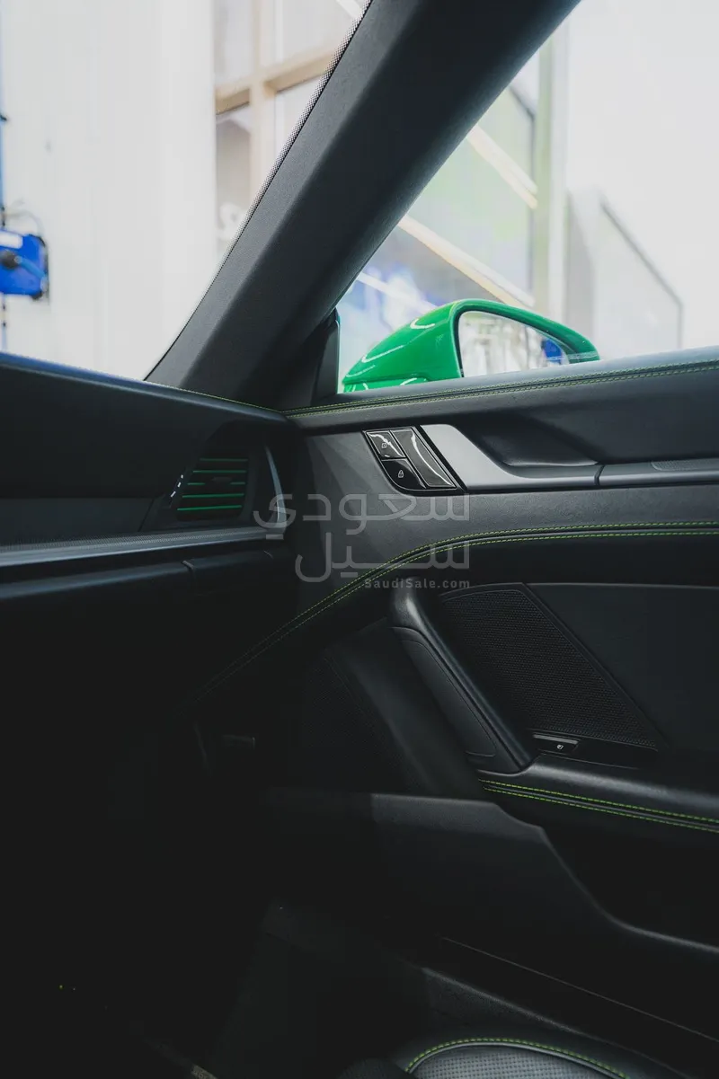 2021 بورش 911 كاريرا اس