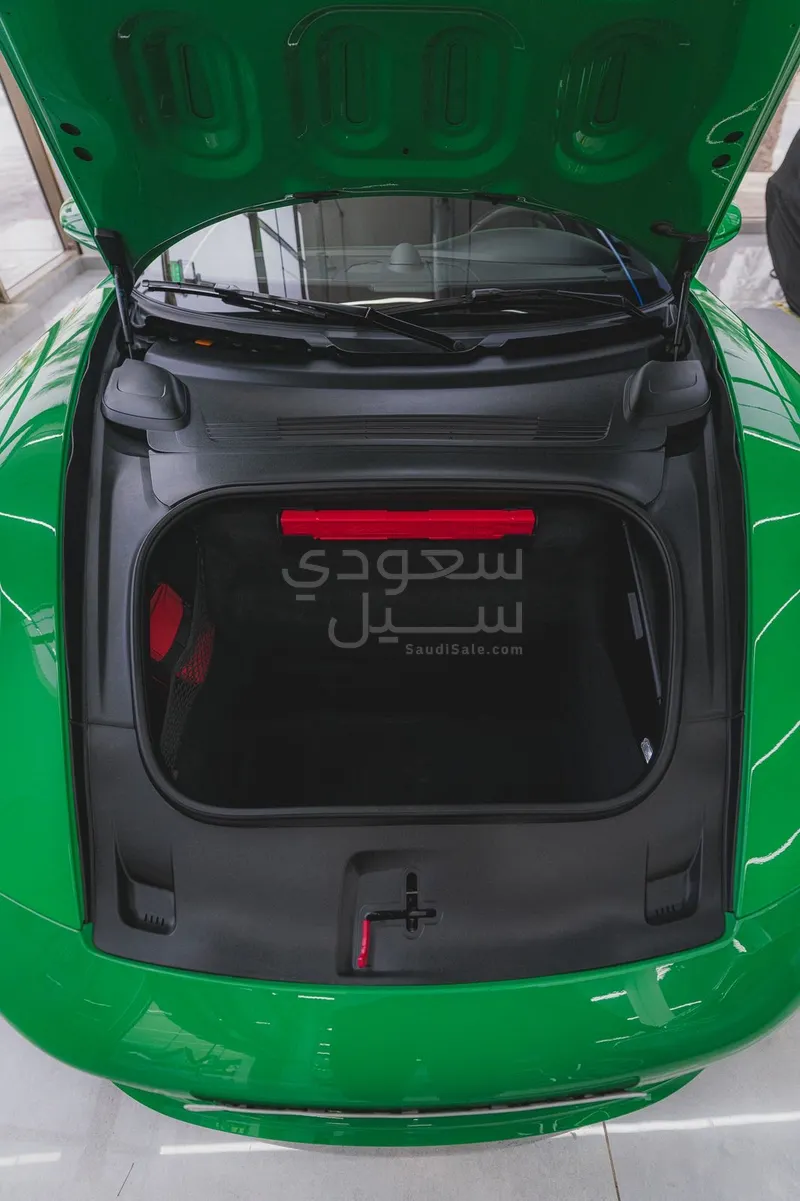 2021 بورش 911 كاريرا اس
