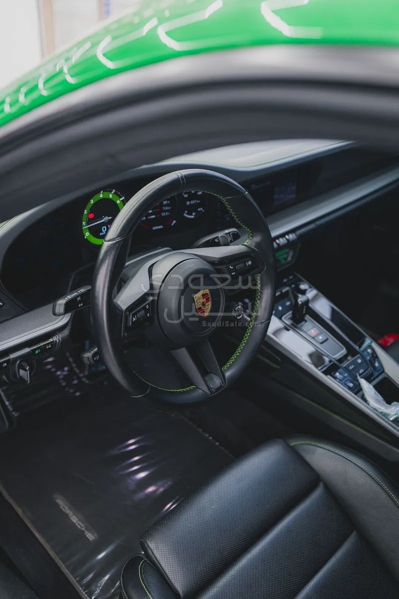 2021 بورش 911 كاريرا اس