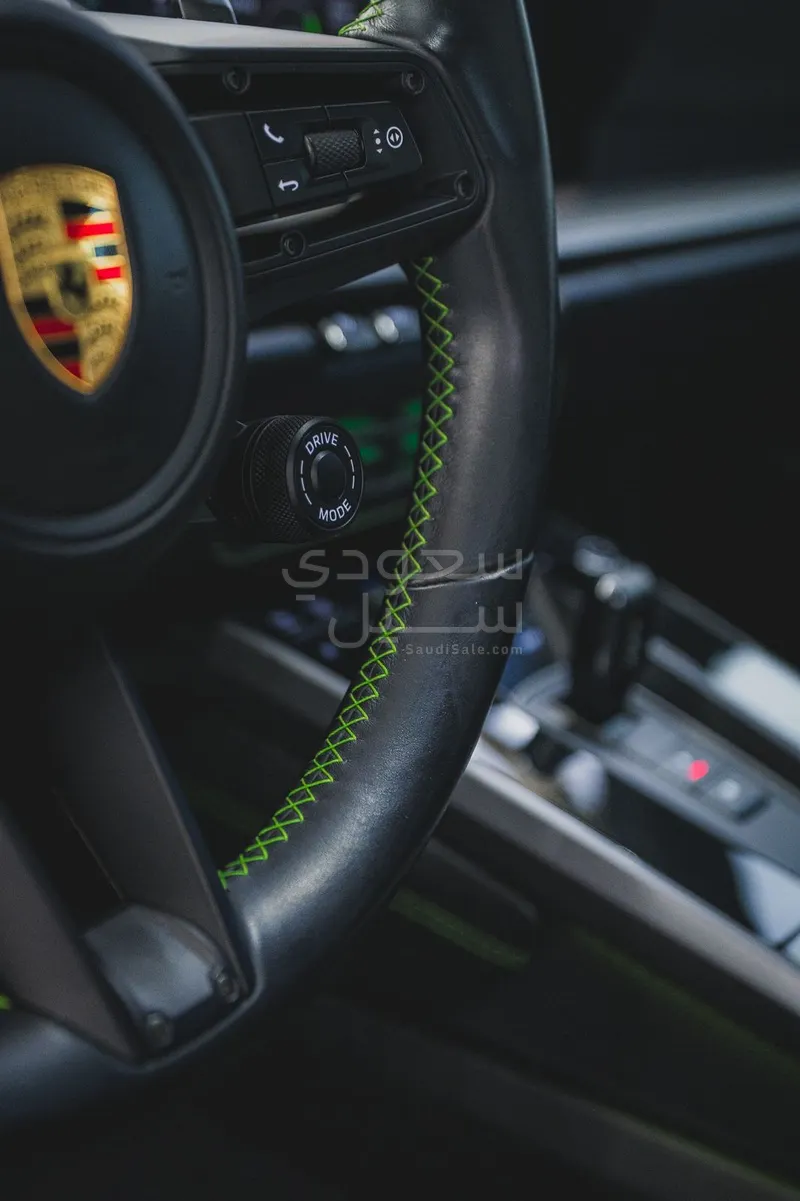 2021 بورش 911 كاريرا اس