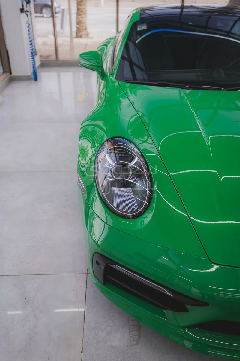 2021 بورش 911 كاريرا اس