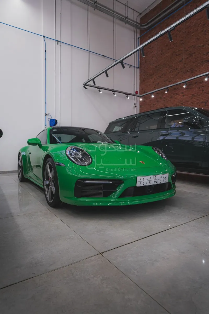 2021 بورش 911 كاريرا اس