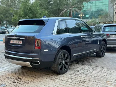 2019 رولز رويس كولينان سلفر بادج
