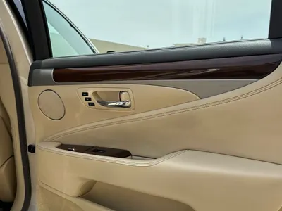 2013 لكزس إل إس 460