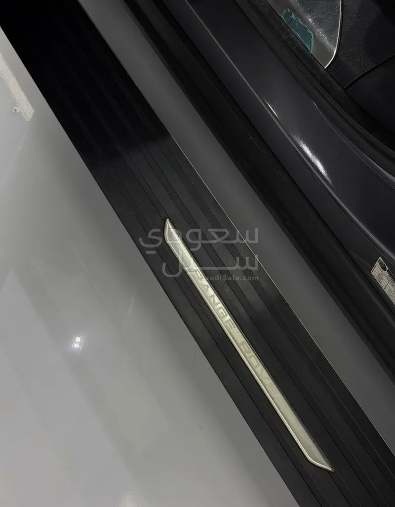 2024 لاند روفر رينج روفر سبورت اس اي