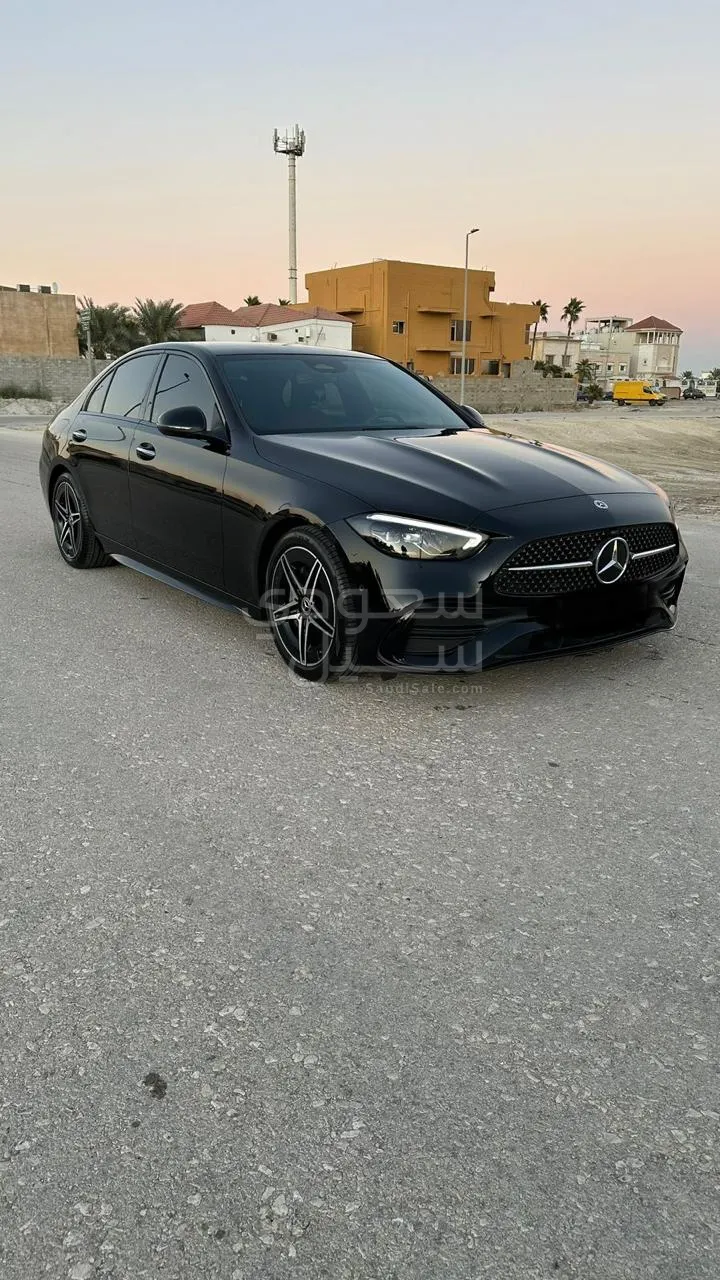 2022 مرسيدس - بنز سي 200