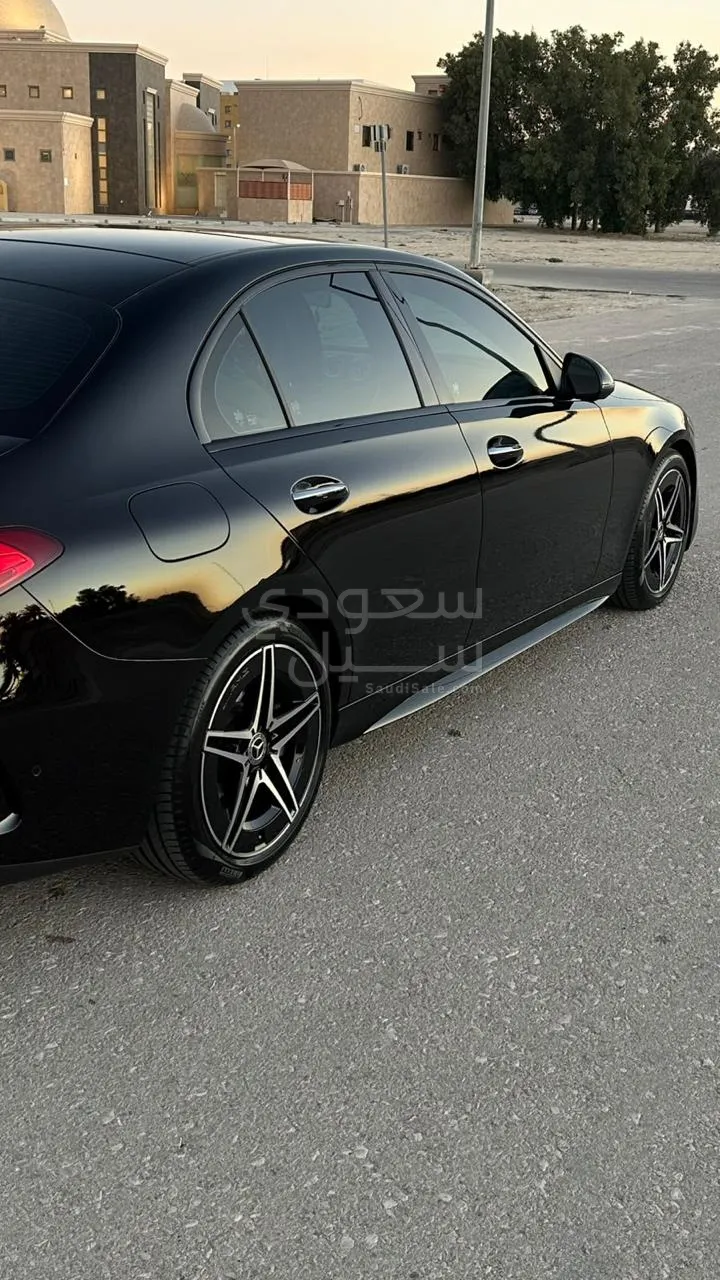 2022 مرسيدس - بنز سي 200