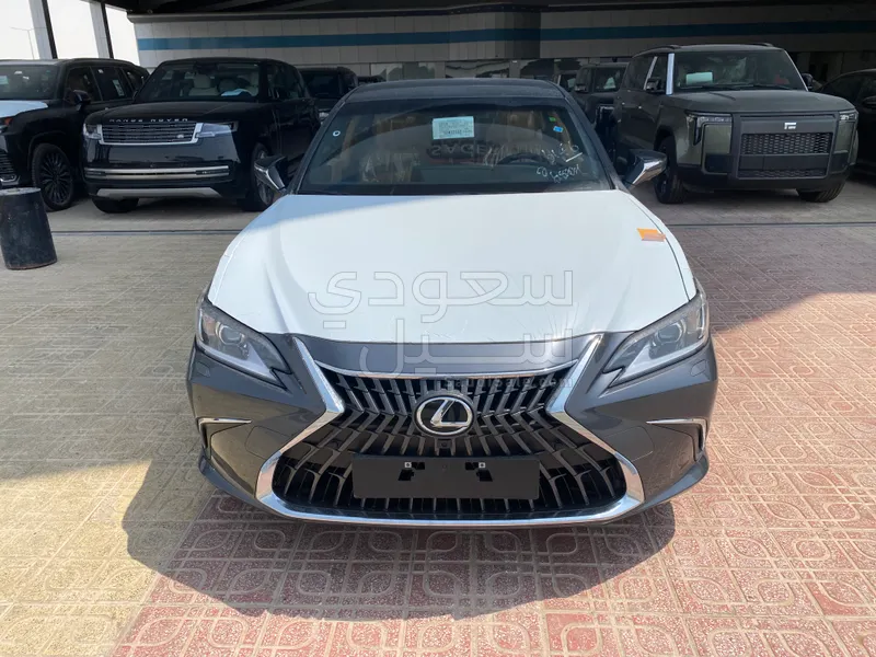 2026 Lexus ES 350