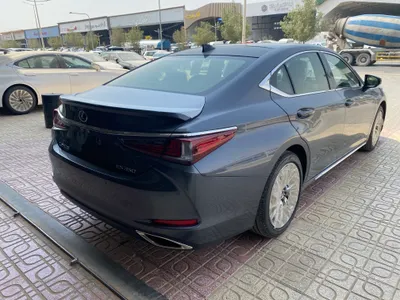 2026 Lexus ES 350