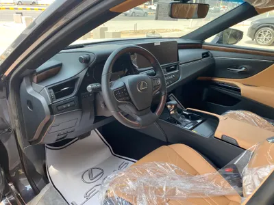 2026 Lexus ES 350