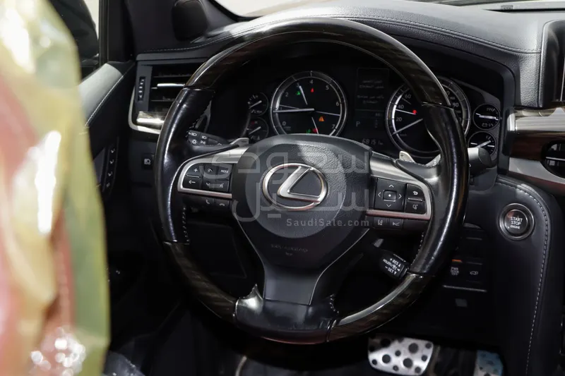 2021 Lexus LX 570