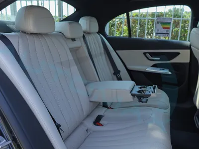 2026 Mercedes-Benz E 200 AMG