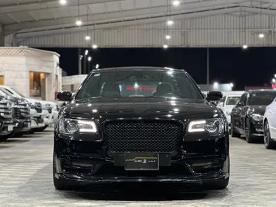 2018 كرايسلر 300 سي