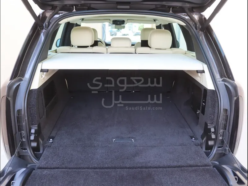 2024 لاند روفر رينج روفر اتش اس اي
