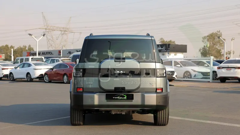 2025 BYD Leopard 7