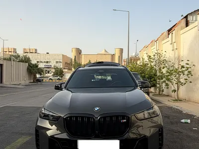 2025 بي ام دبليو الفئة اكس 5 إم