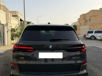 2025 بي ام دبليو الفئة اكس 5 إم