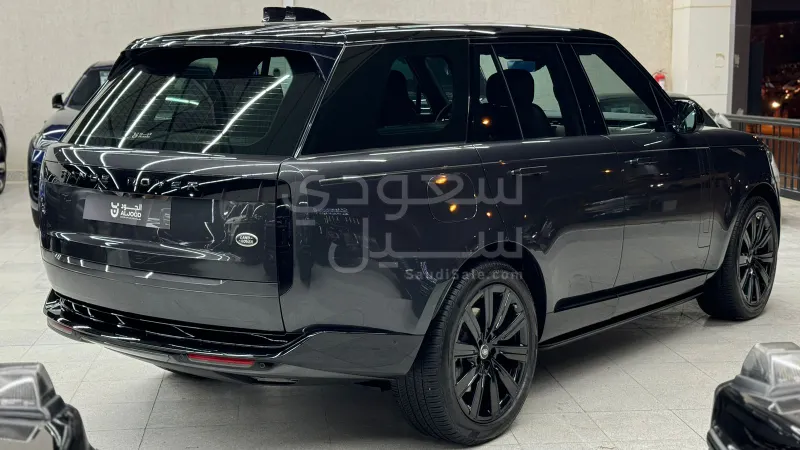 2022 لاند روفر رينج روفر اتش اس اي