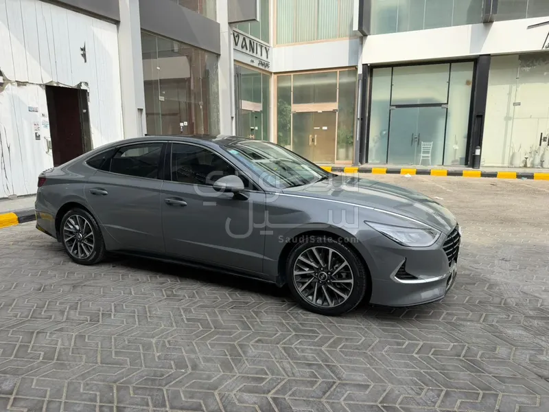 2022 هيونداي سوناتا سمارت بلس