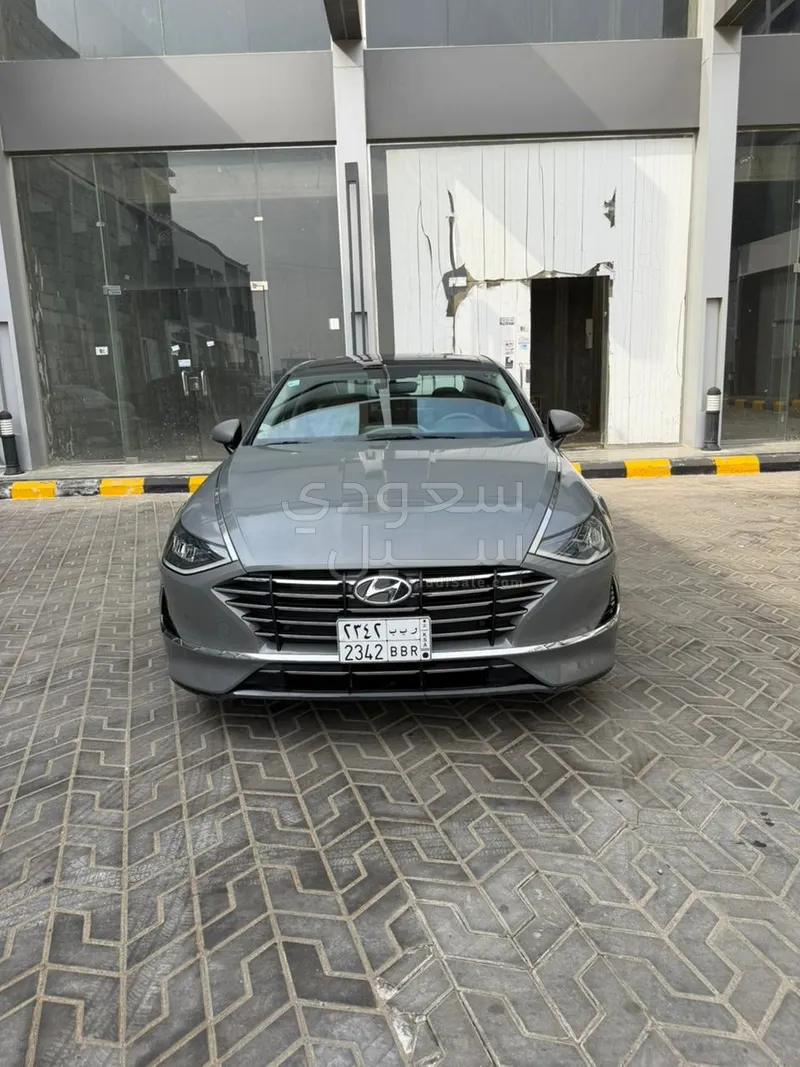 2022 هيونداي سوناتا سمارت بلس