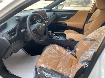 2025 Lexus ES 350