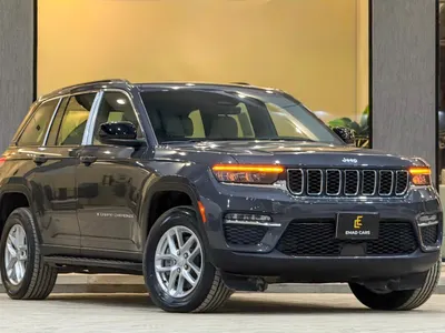 2026 Jeep Grand Cherokee Laredo