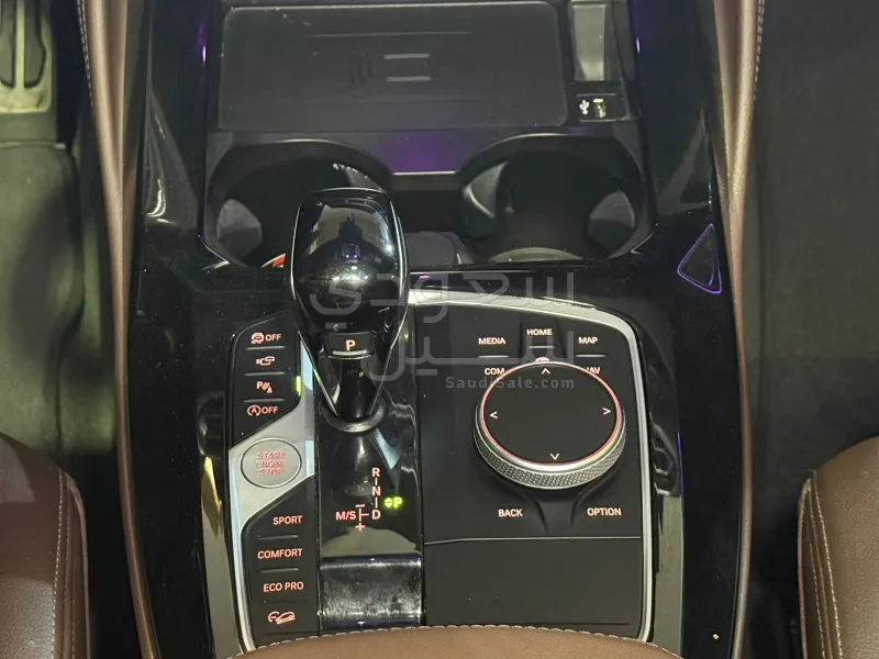2025 BMW X Series 4 Mkit