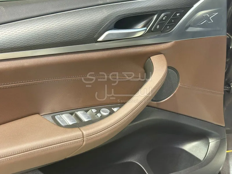 2025 BMW X Series 4 Mkit