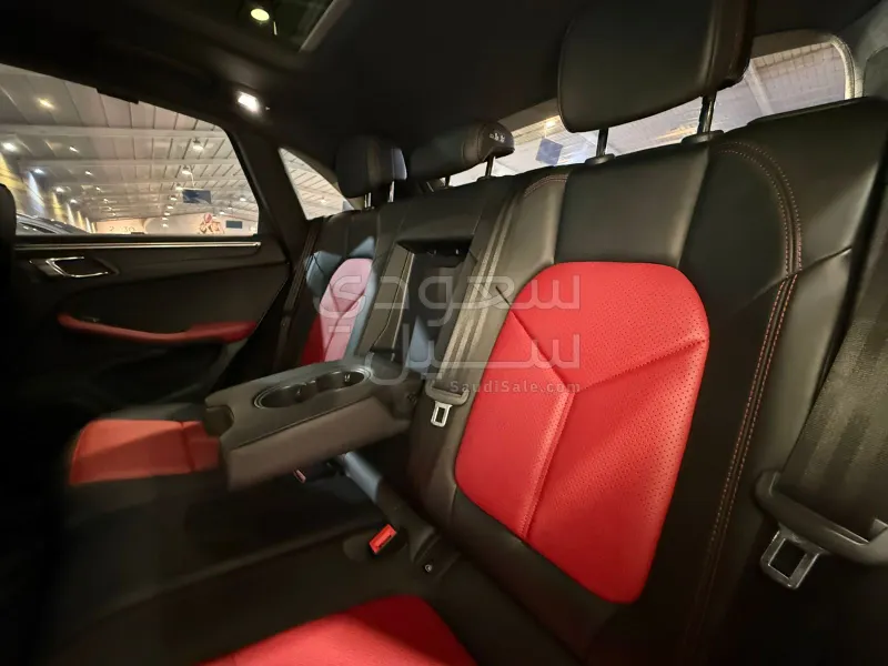 2019 Porsche Macan S