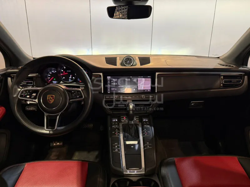 2019 Porsche Macan S