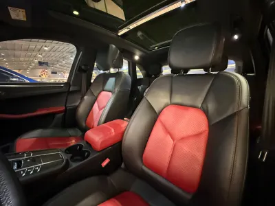 2019 Porsche Macan S