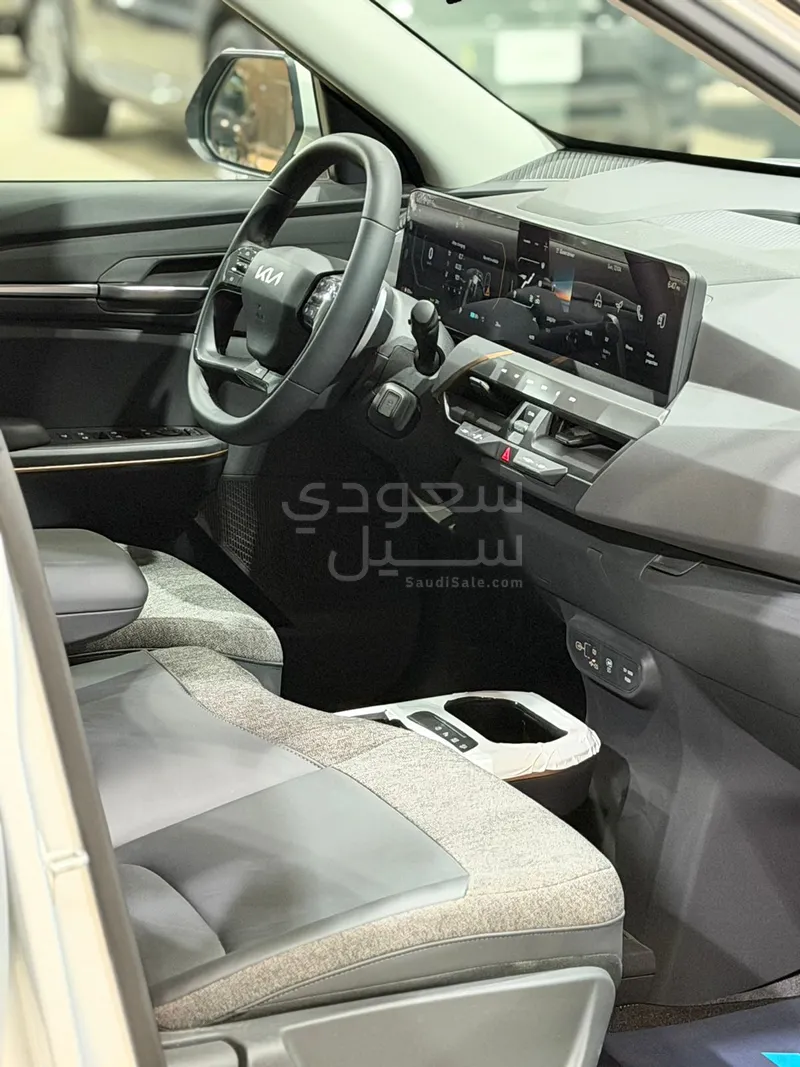 2025 كيا EV5