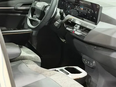 2025 كيا EV5