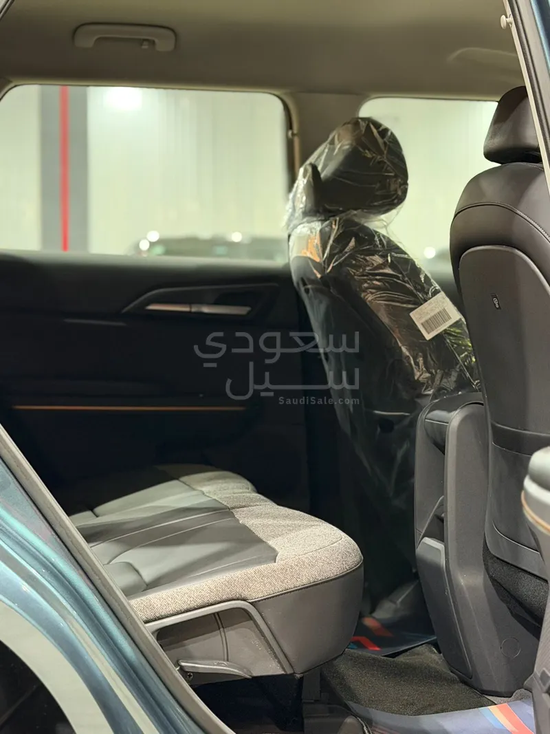2025 كيا EV5