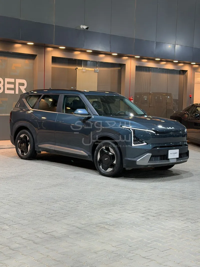 2025 كيا EV5