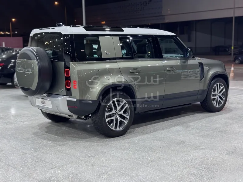 2020 Land Rover Defender HSE