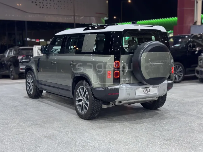 2020 Land Rover Defender HSE