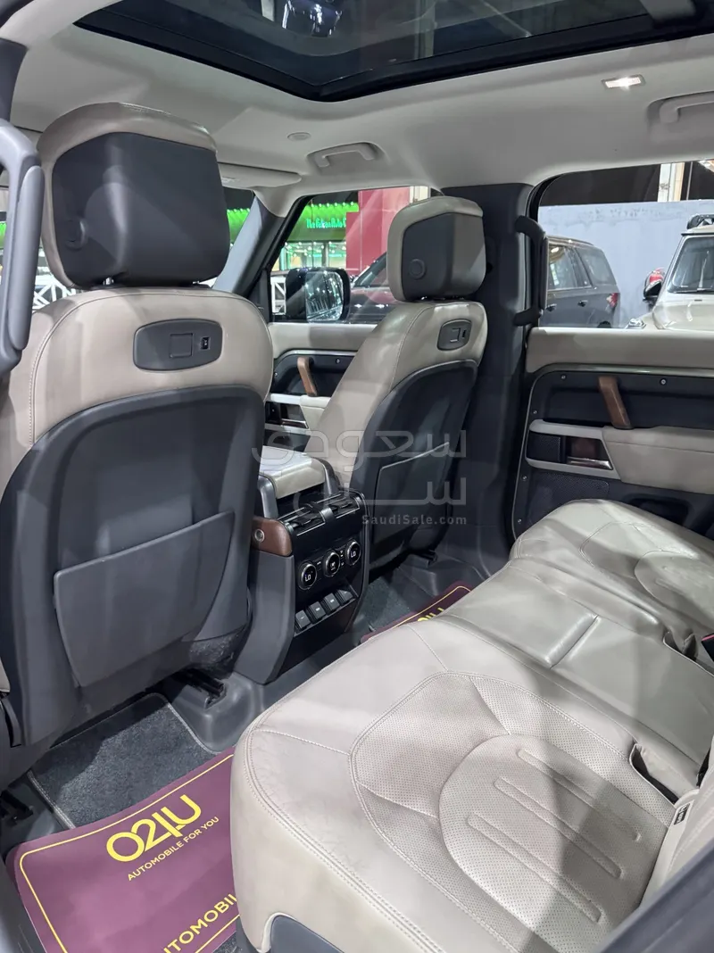 2020 Land Rover Defender HSE