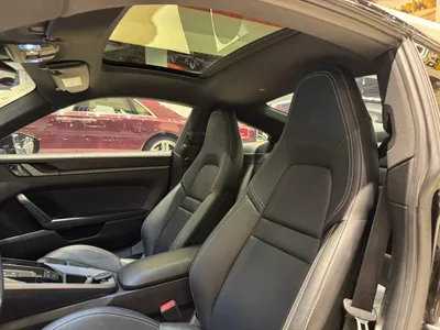 2020 بورش 911 كاريرا 4 اس