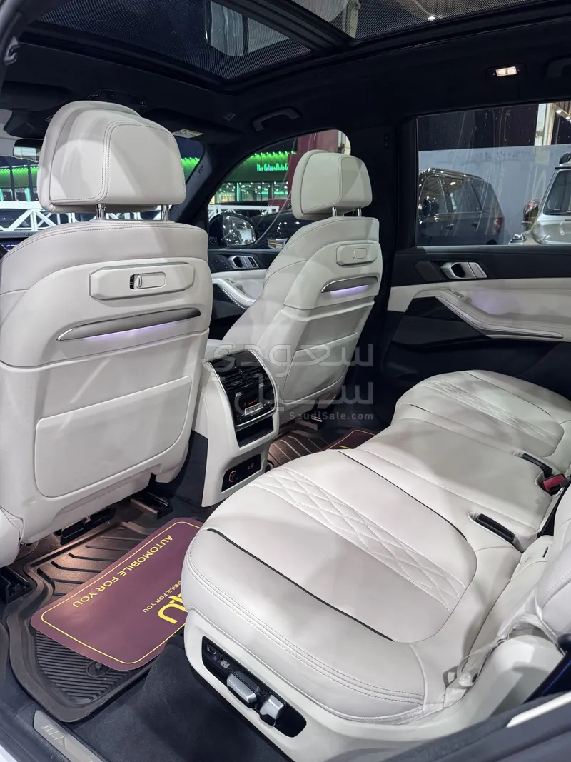 2023 بي ام دبليو الفئة اكس 7