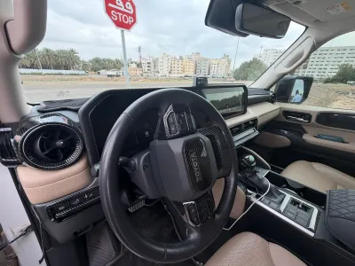 2024 تويوتا برادو في اكس ار