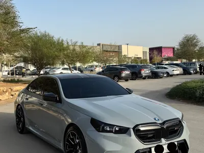 2025 BMW M Series M5